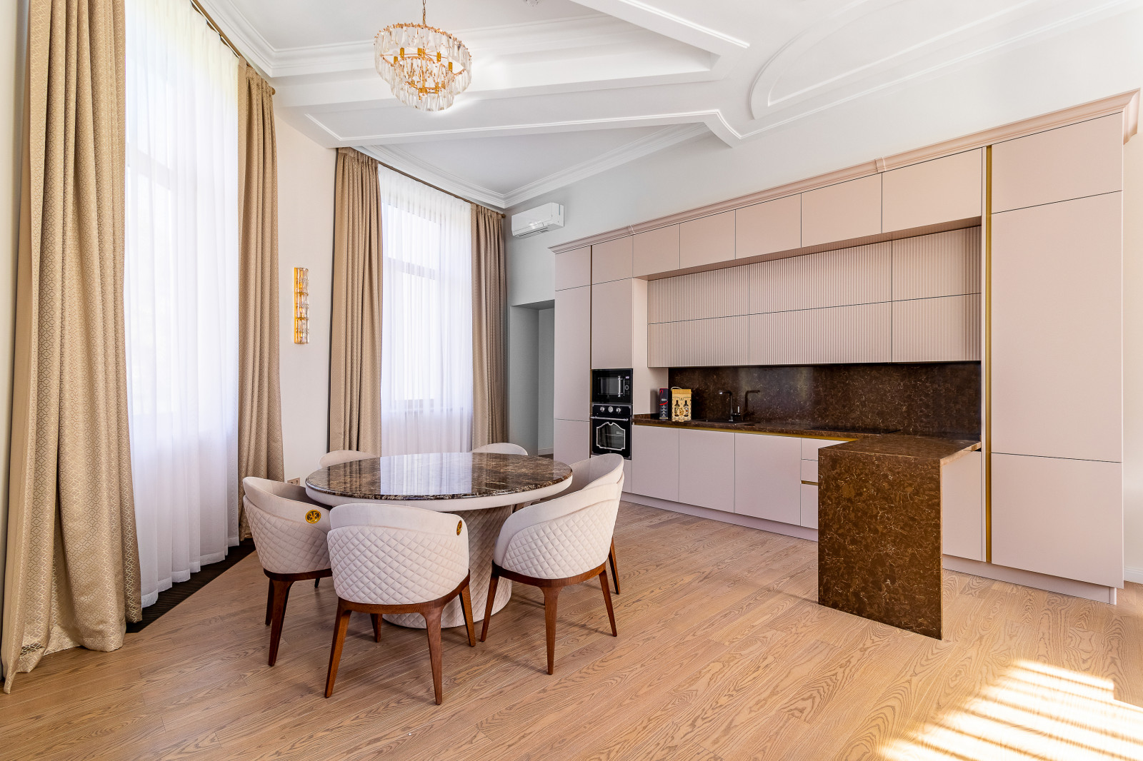 АК Grand Royal Residences. Съемка кухни-гостиной для МК ITALIKA