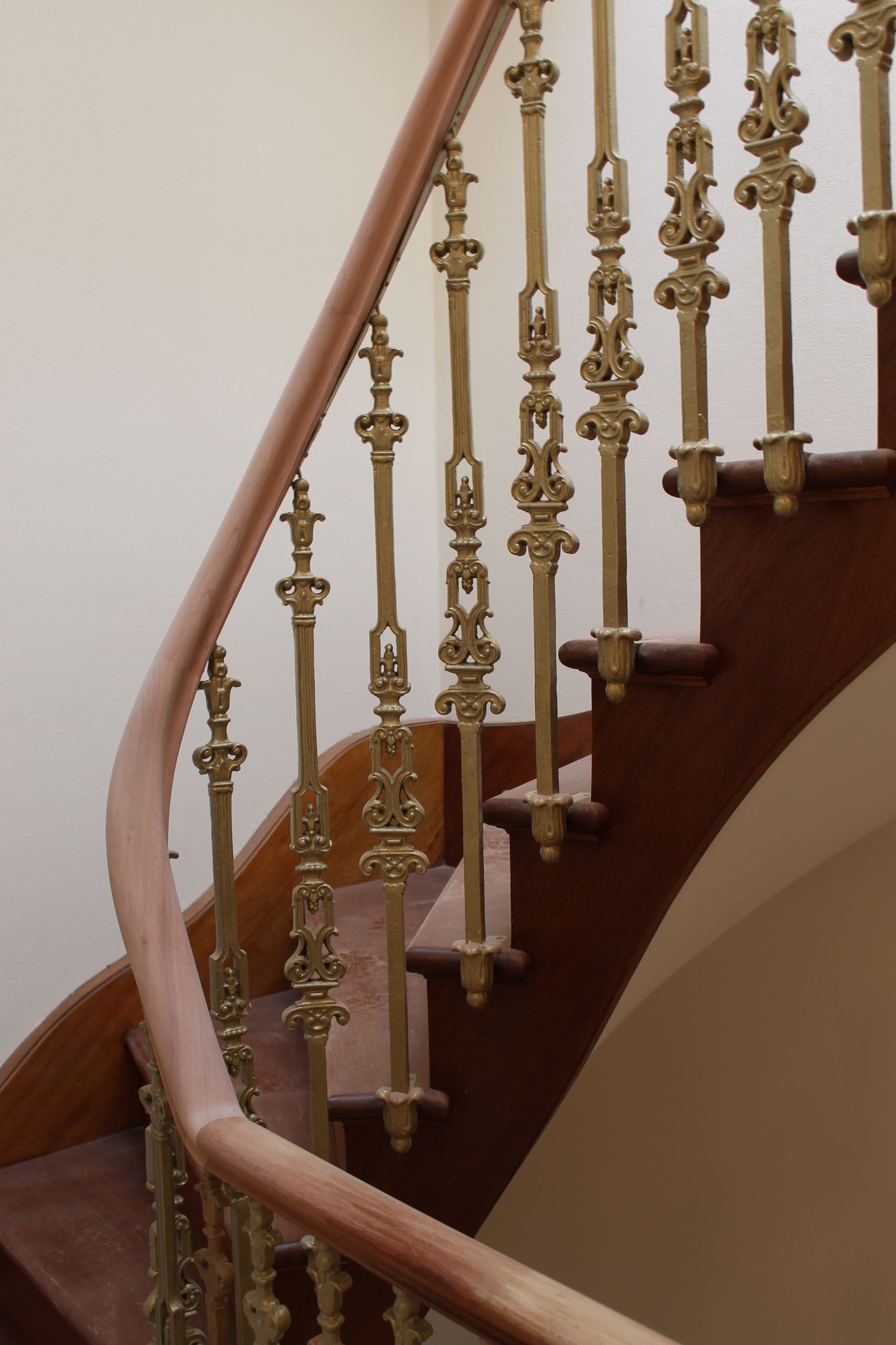 Curved handrail Edinburgh