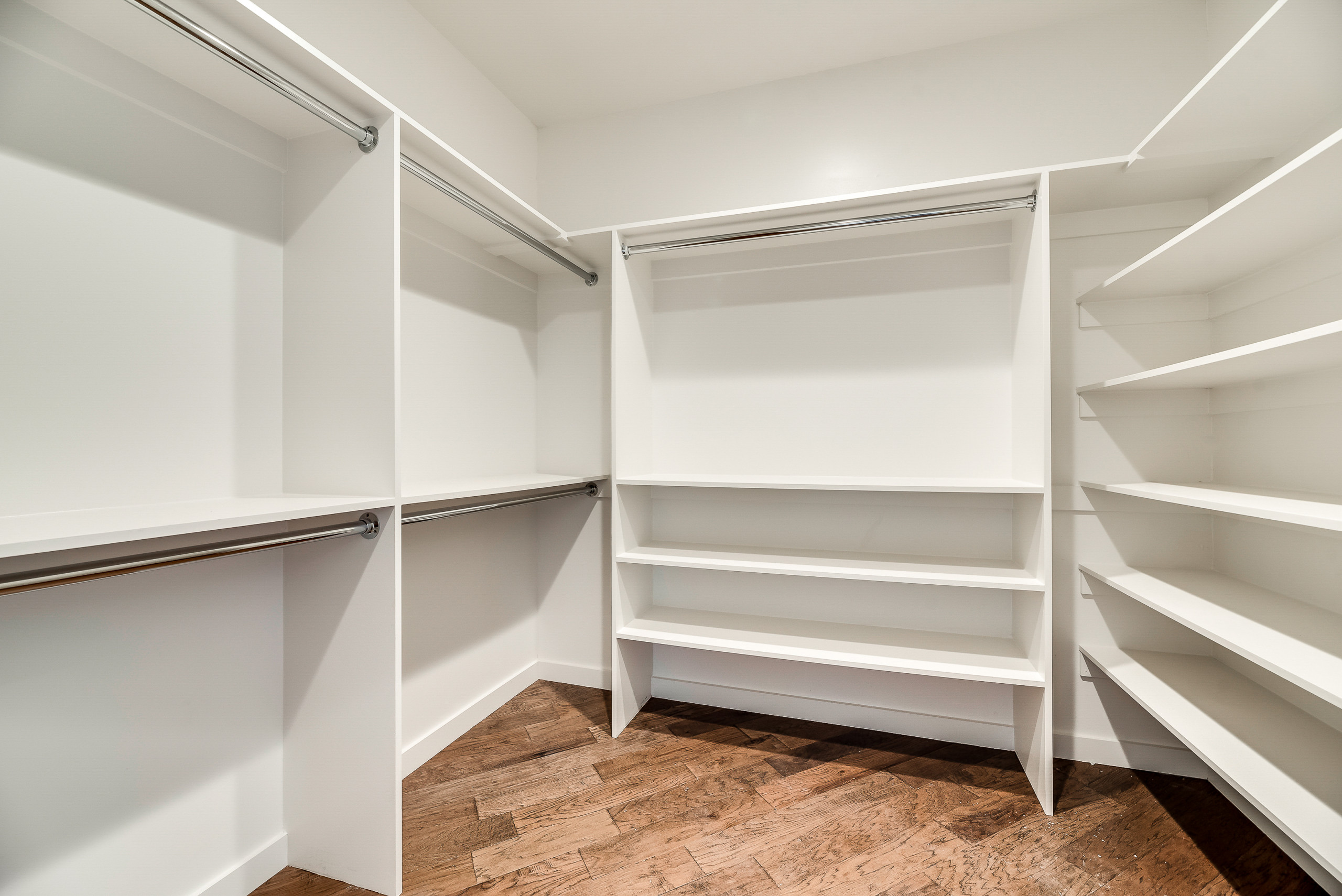 Kid's Loft and open Kitchen