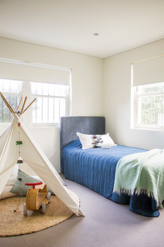 Photo of a mid-sized contemporary kids' bedroom for kids 4-10 years old and boys in Sydney.