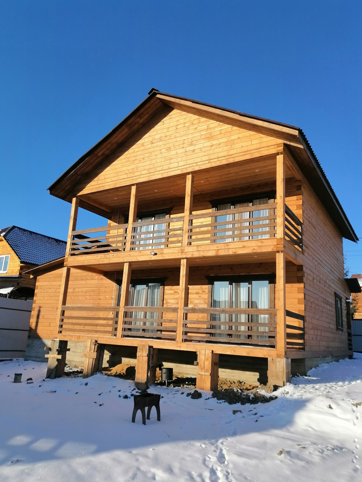 Двухэтажный дом из газобетона