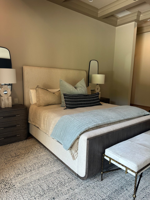 Country Escape, Auburn, AL rustico-camera-da-letto