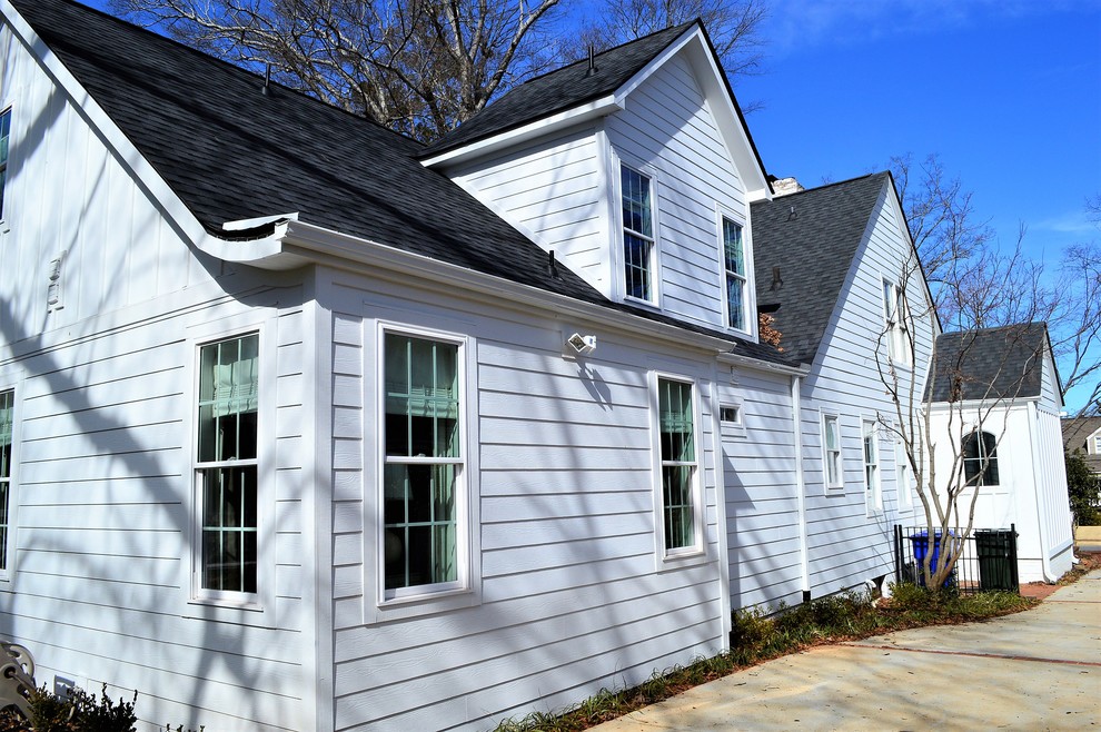 Home design - transitional home design idea