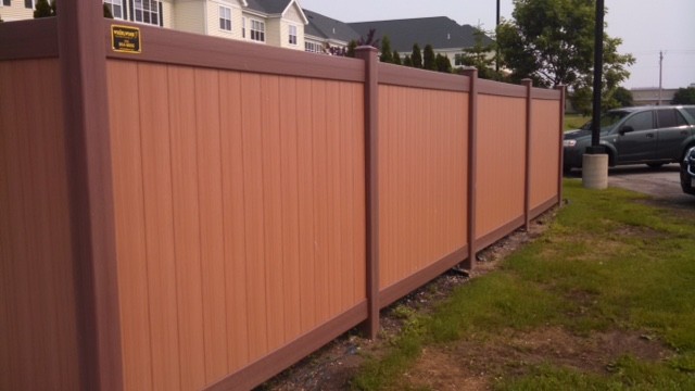 CertainTeed Bufftech Vinyl Fence 