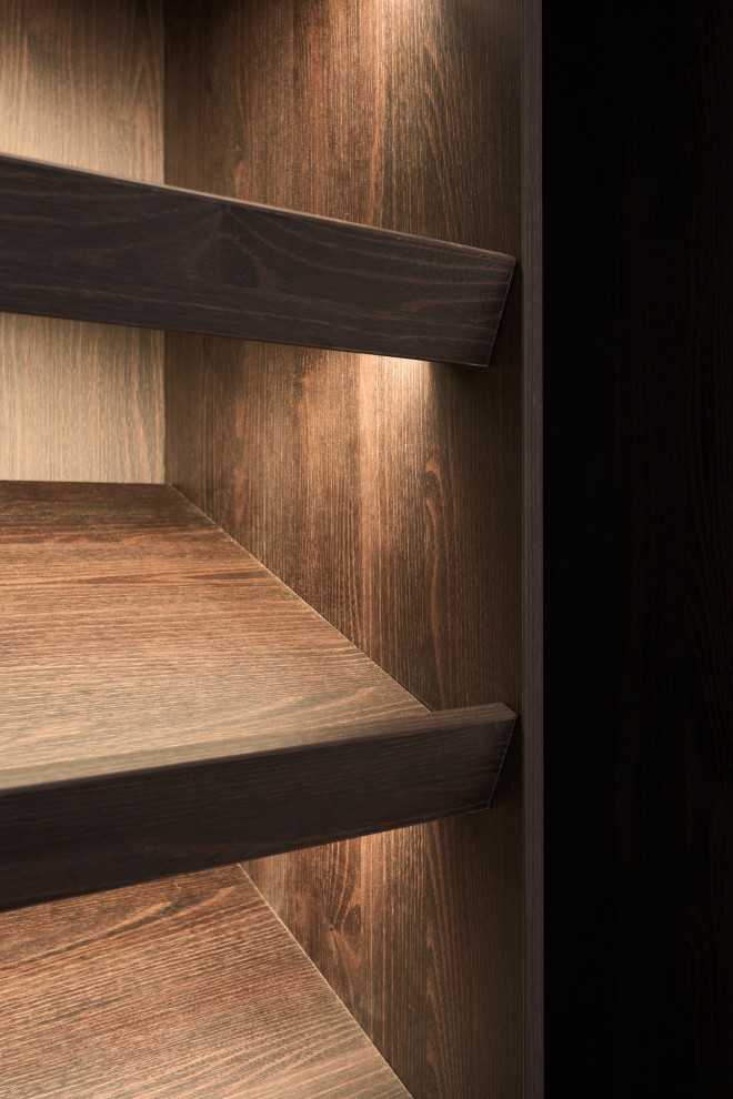 Шкаф на в квартире на Среднерогатской