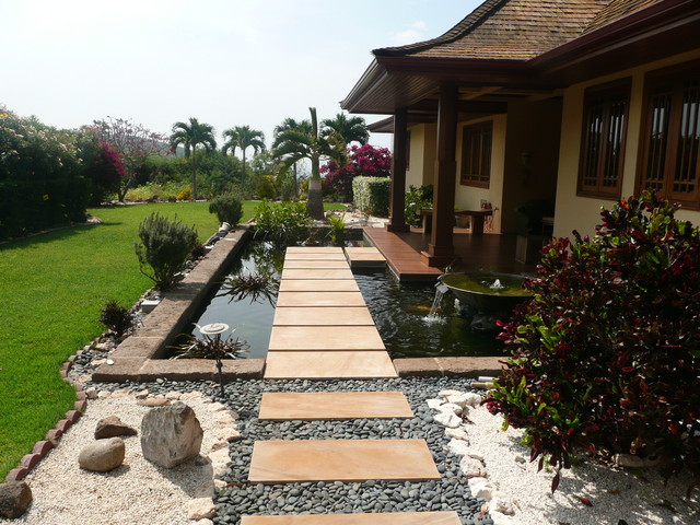 Bali Architectural Elements tropisch-garten