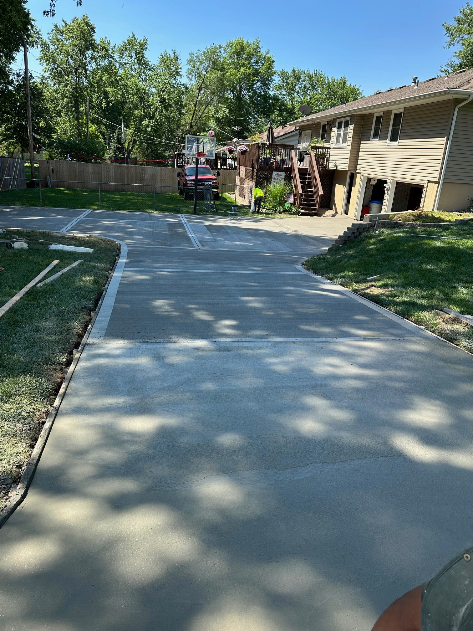 Large Concrete Driveway Project