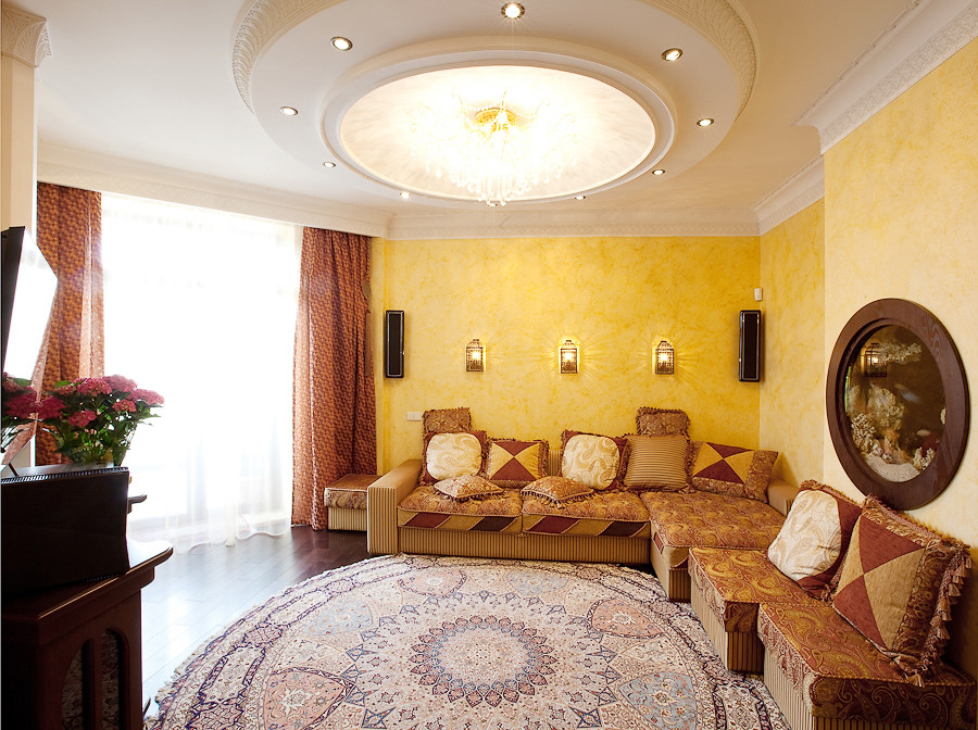 Между Евфратом и Индом