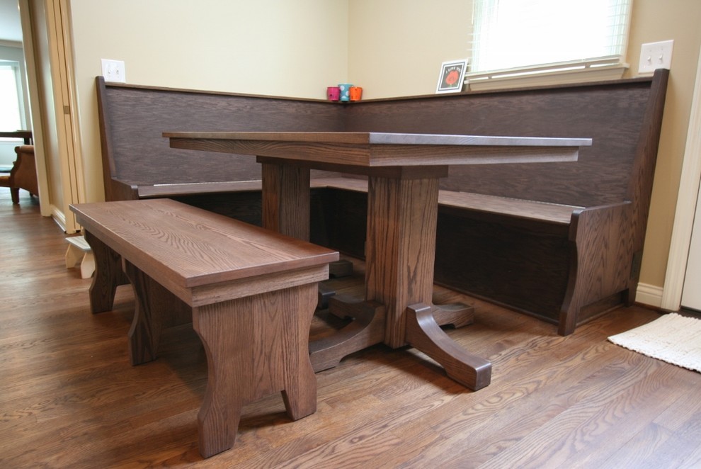 Home design - transitional home design idea in Cincinnati