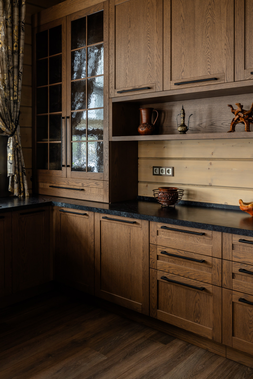 Кухня из массива дуба