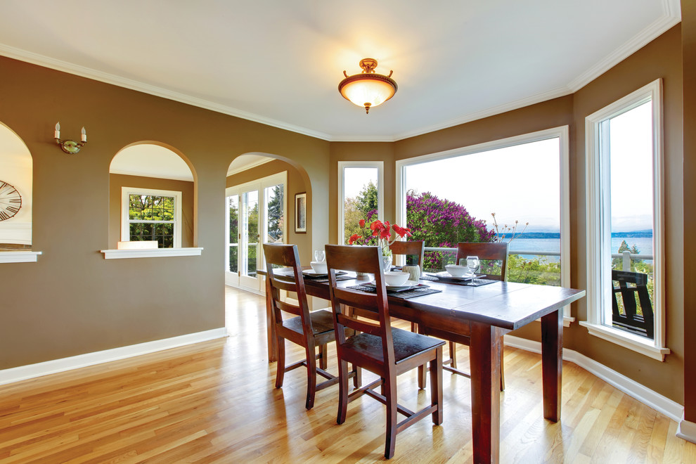 Dining room - transitional dining room idea in Charlotte