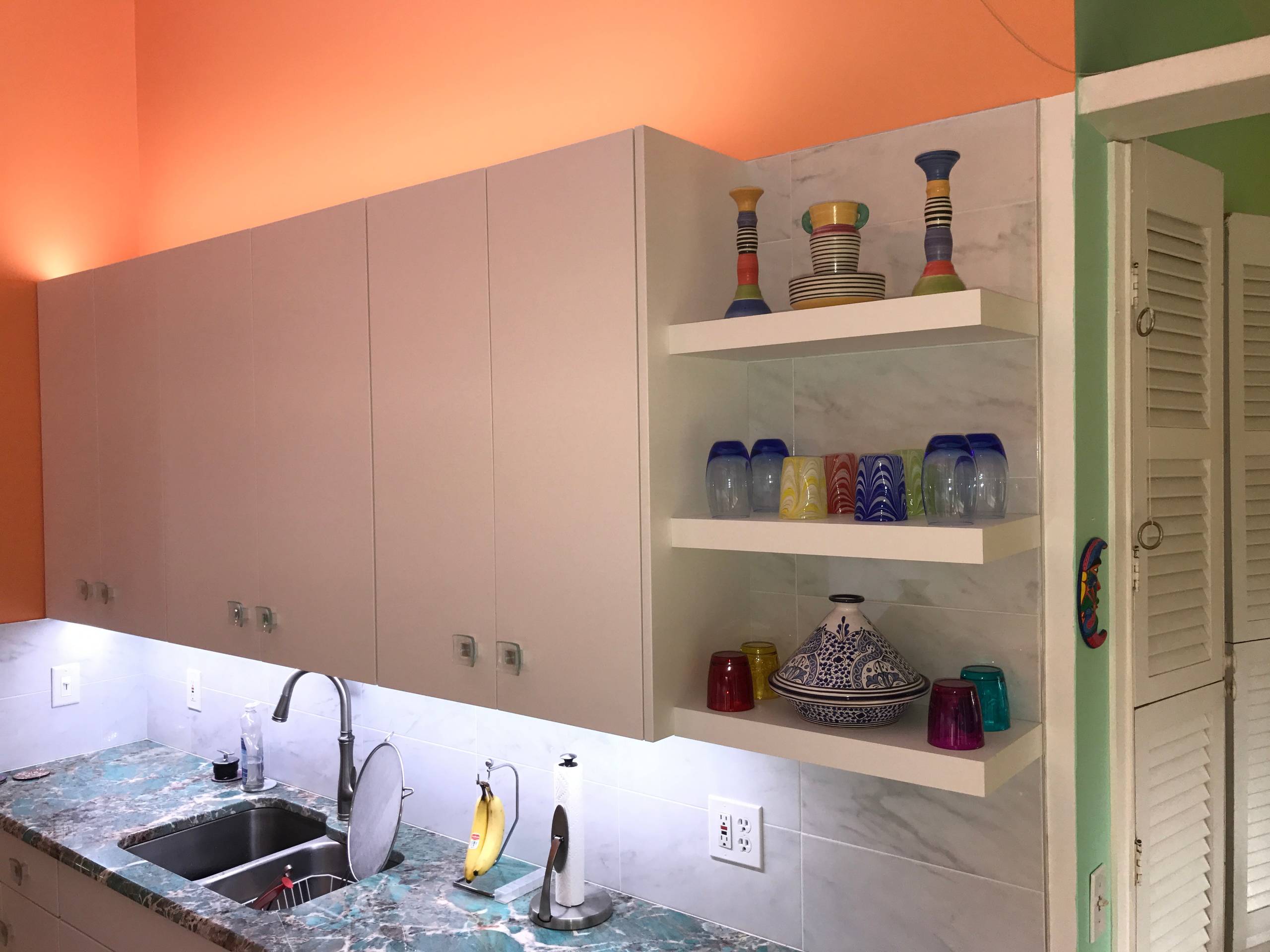 light and brite white kitchen