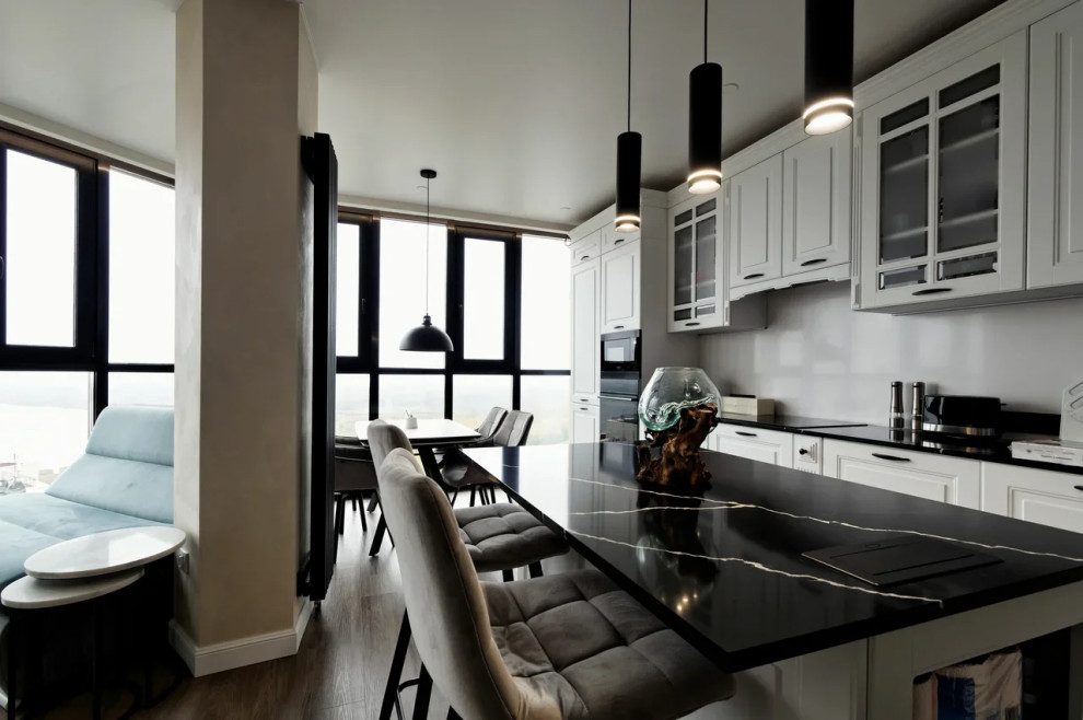 Двухуровневая квартира с видом на озеро Лахта