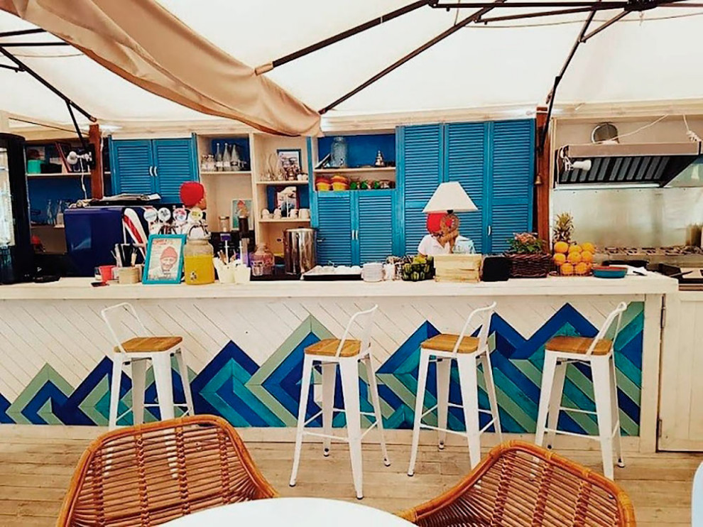 Летняя площадка ресторан PRAWNS