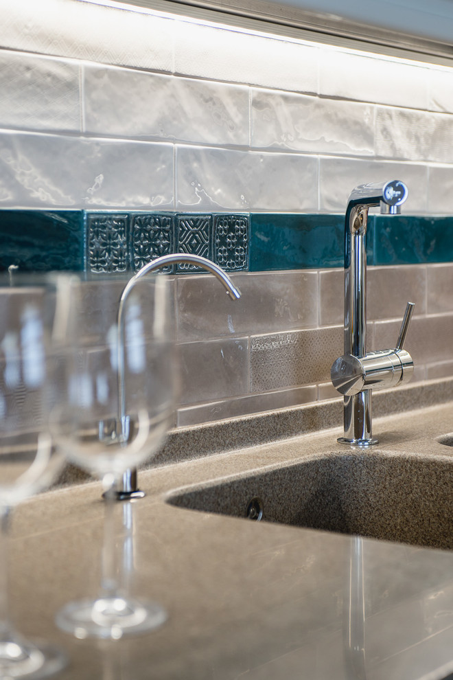 Проект на Античном проспекте