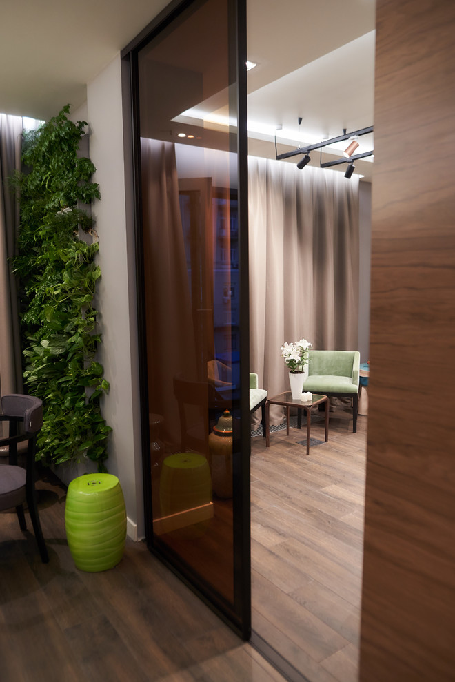 Раздвижные двери R1200 raumplus темная бронза