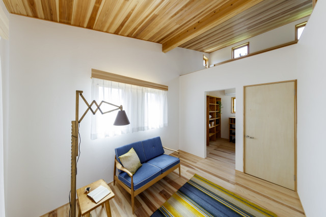 自然が導く居心地の良い家 minimalistisch-kinderzimmer