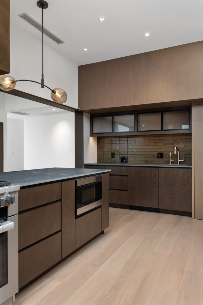 High Ave Modern