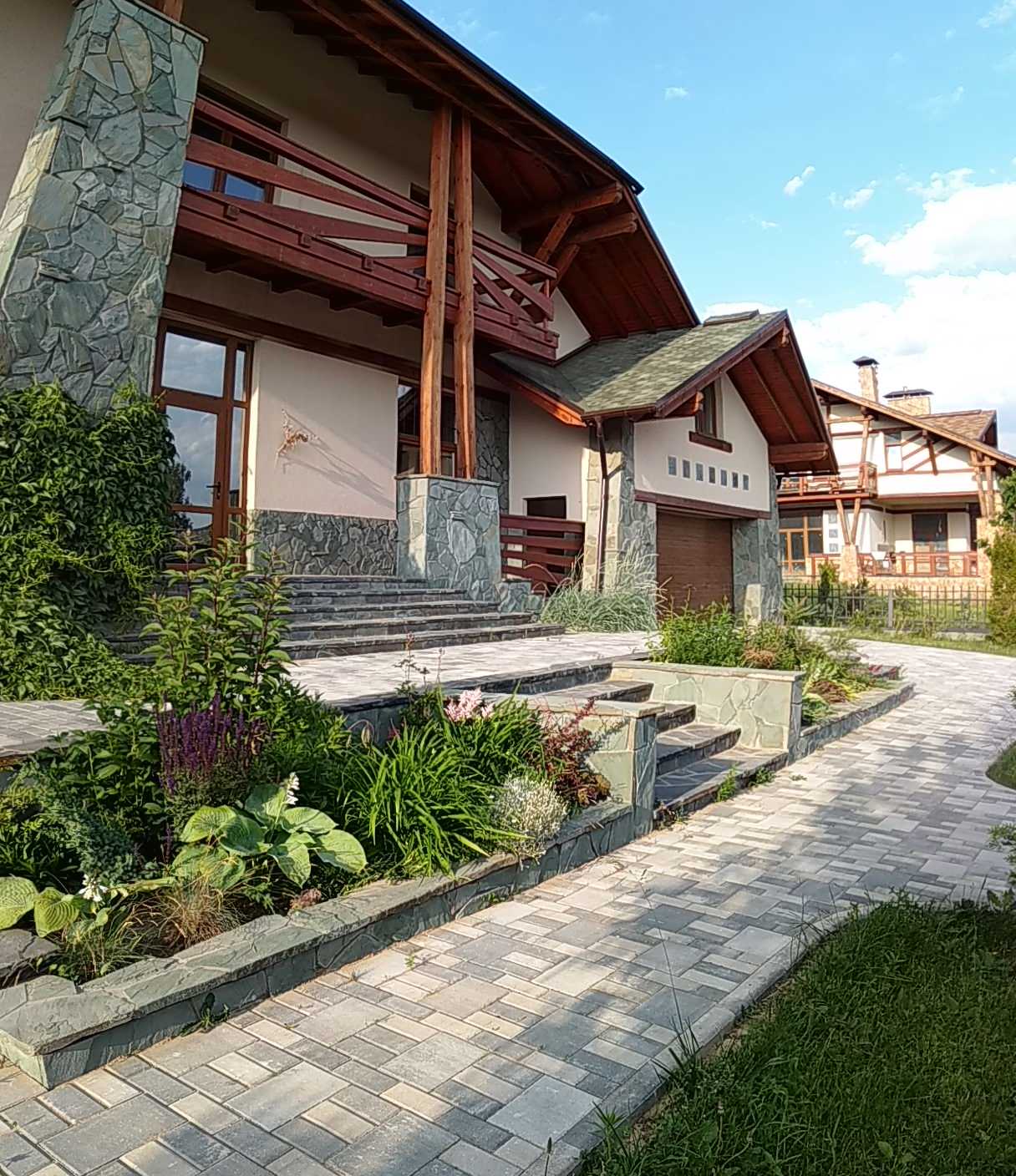 House # 3    Дом # 3