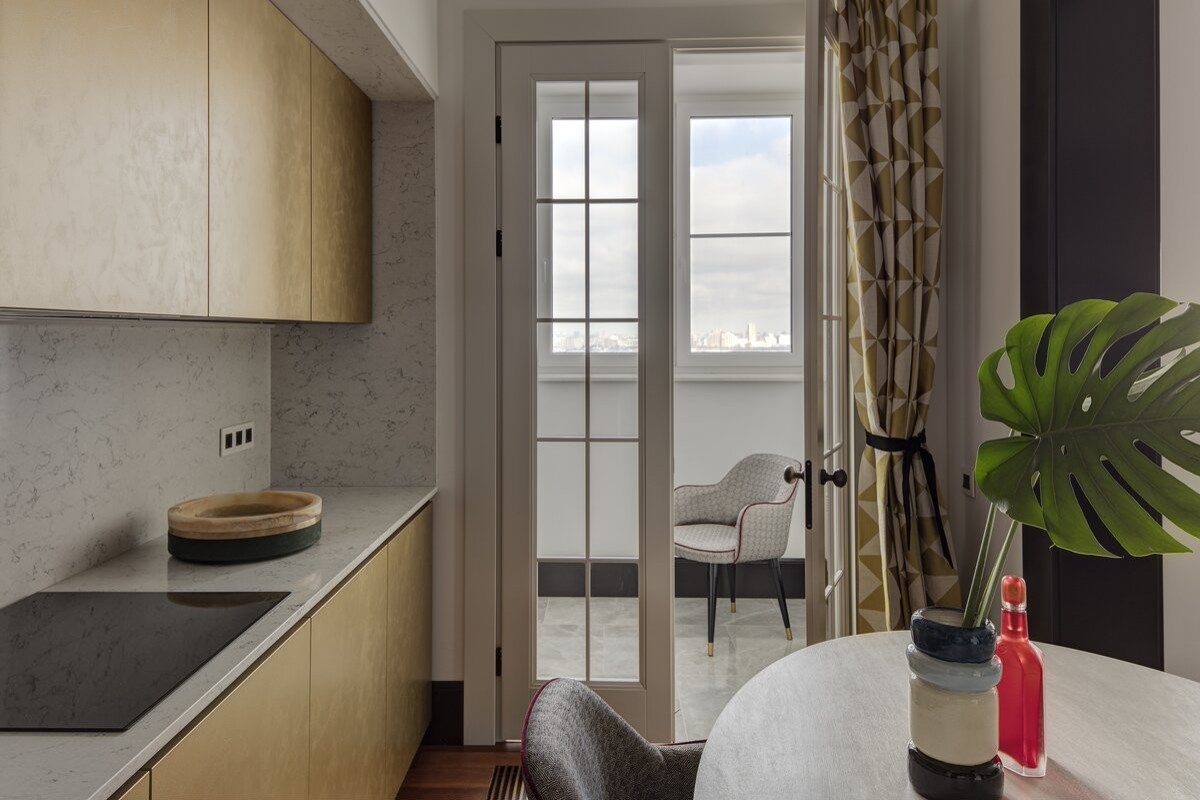 Квартира в Москве , на Французкий манер