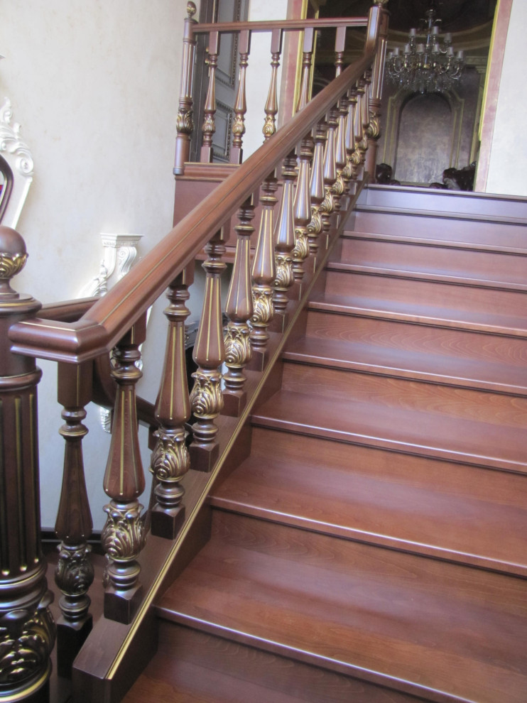 Лестница из дуба