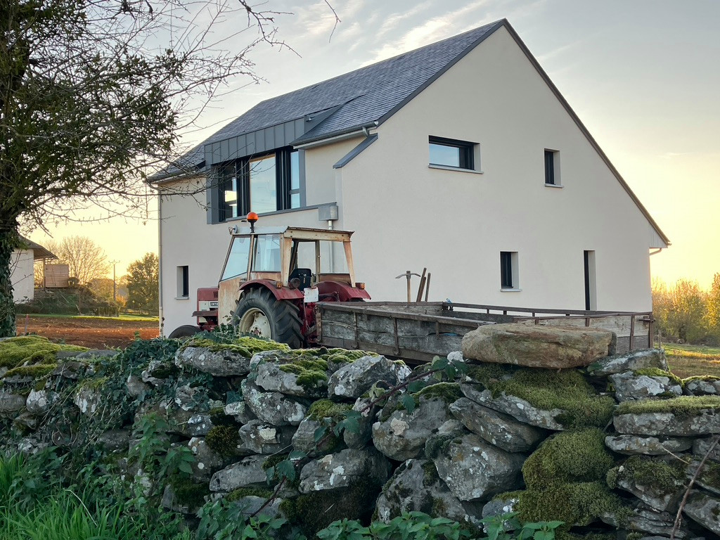 MAISON à CHALVIGNAC (Le Fanc)