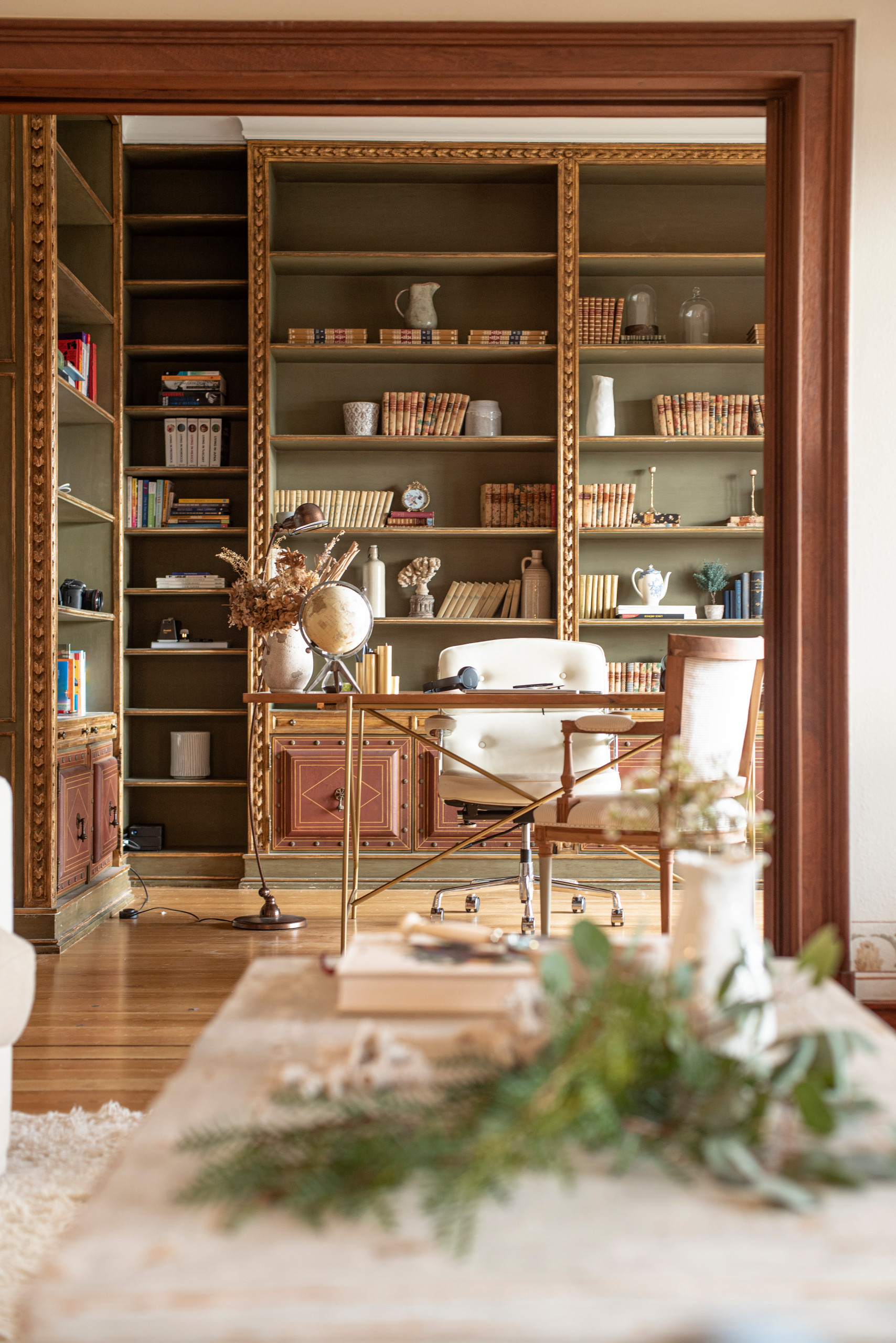 French Interior Design Home Office 13 Parisian Style Home Office Ideas