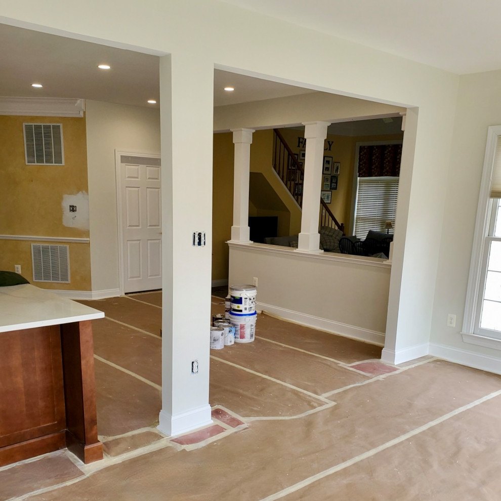 Home design - transitional home design idea in DC Metro