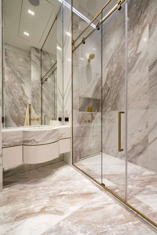 Мебельный комплект для ванной комнаты