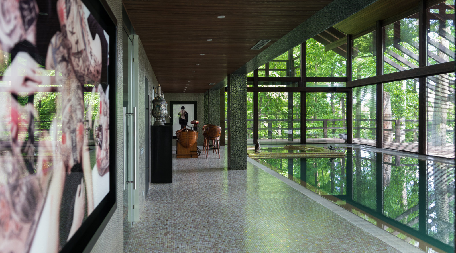 Интерьер и экстерьер загородного комплекса