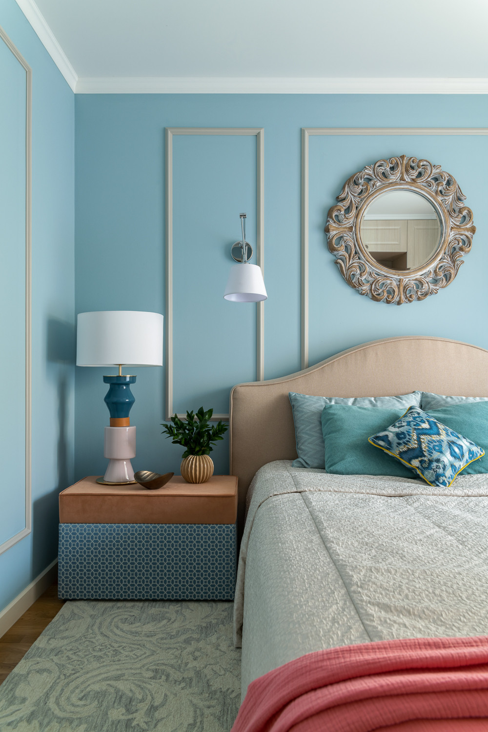 Наивное настроение. Яркая и свежая квартира в Москве.