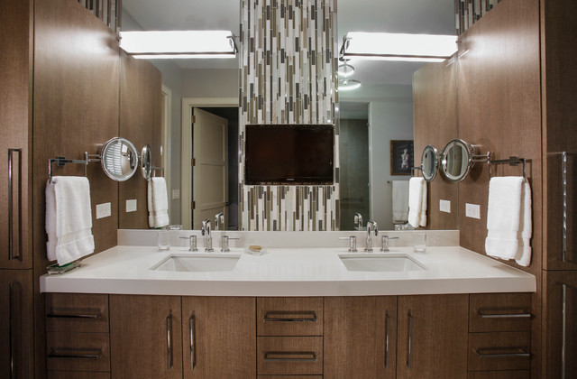 Palm Beach Gardens contemporary-bathroom