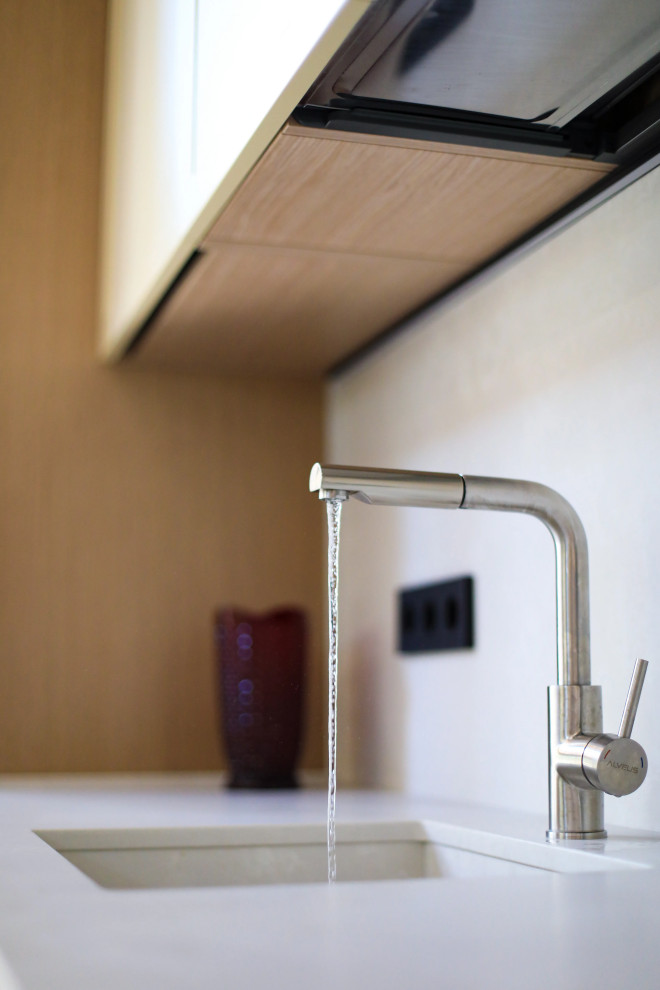 Кухня в загородный дом