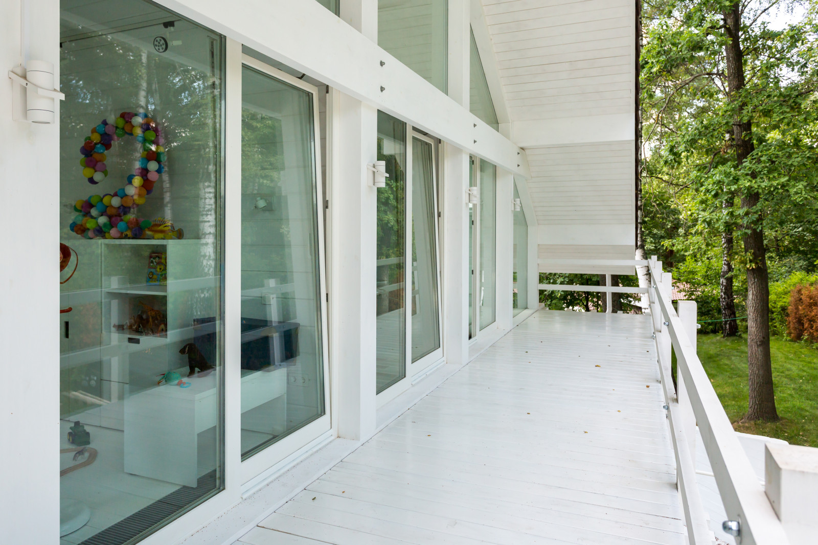 Дом из стекла