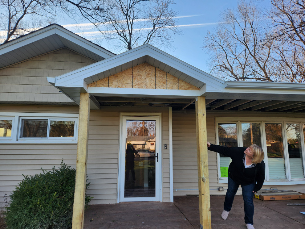Southern Hospitality Porch - Willow Springs, IL