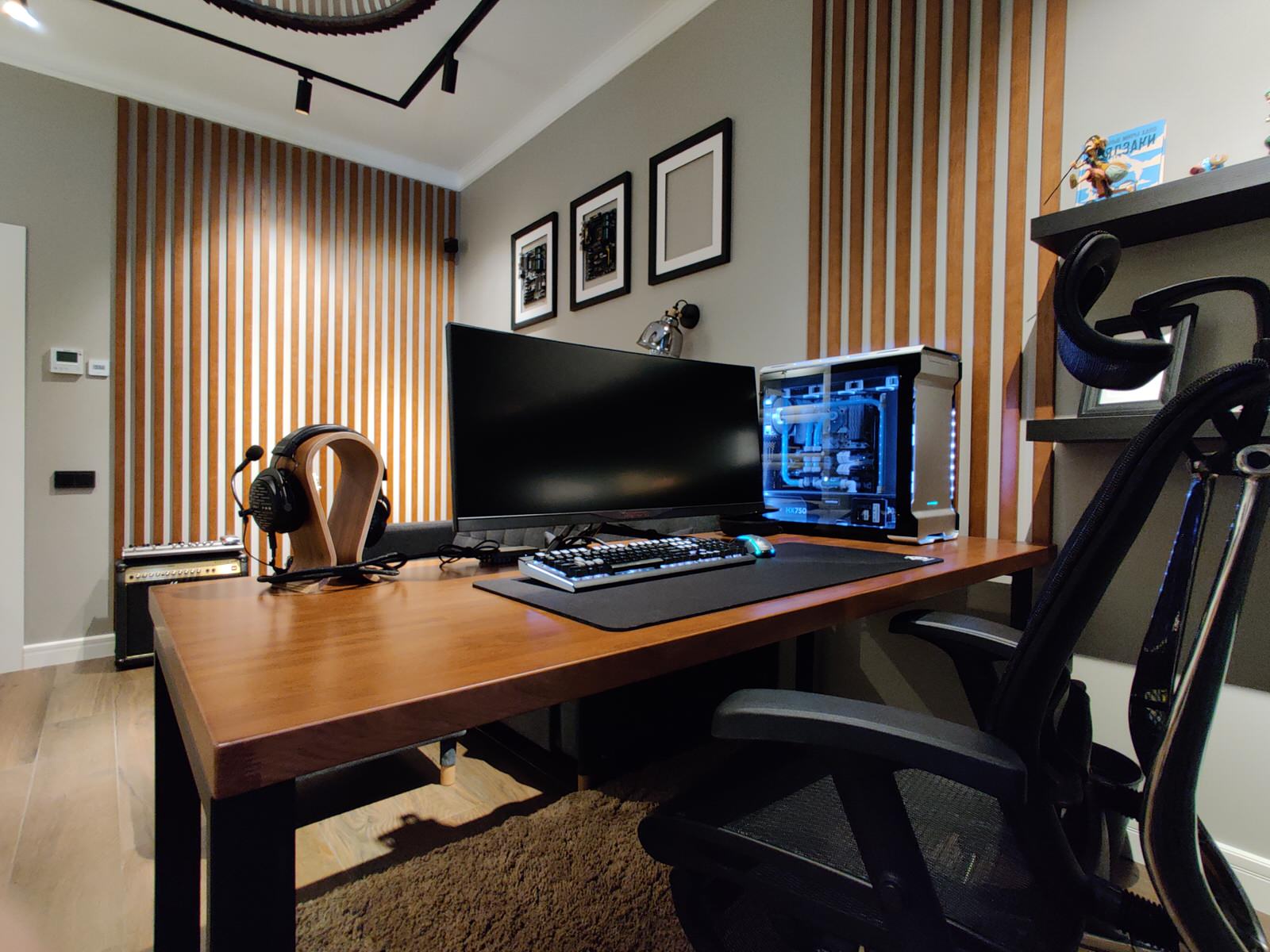 Кабинет в загородном доме