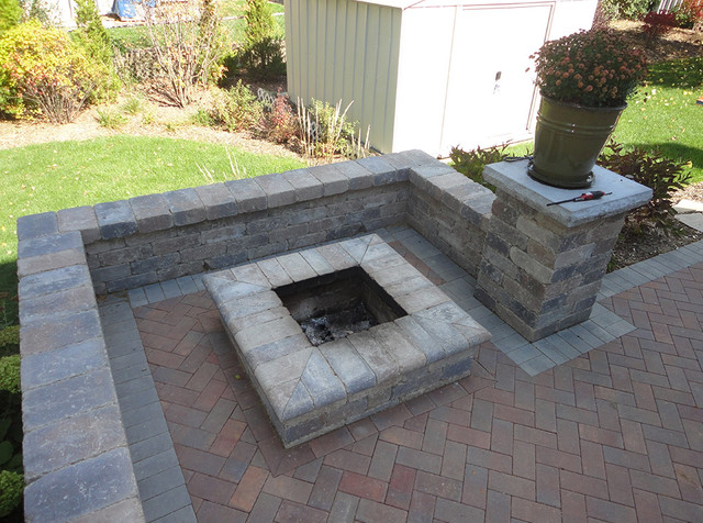 Patios traditional-patio