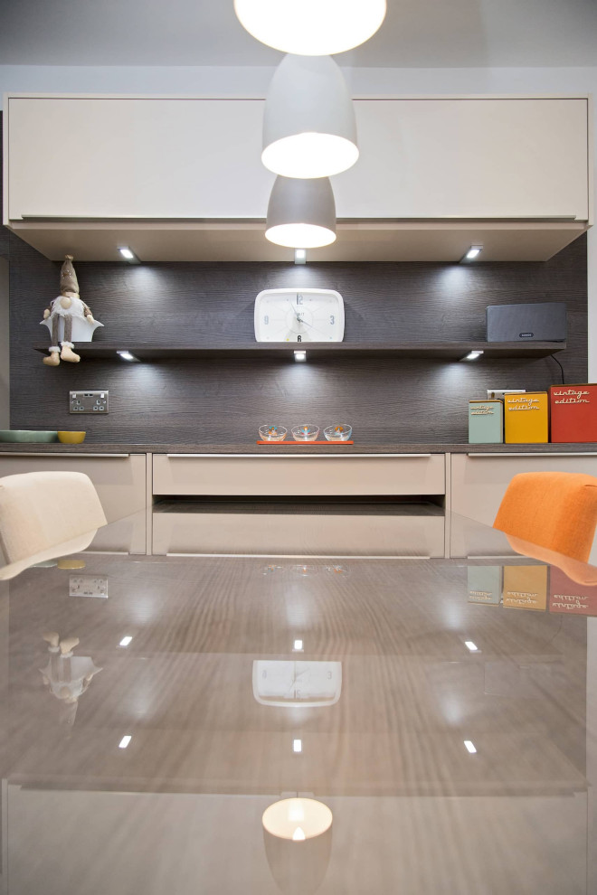 Modern Warm Neutral Kitchen-Diner in Glasgow - Modern - Kitchen ...