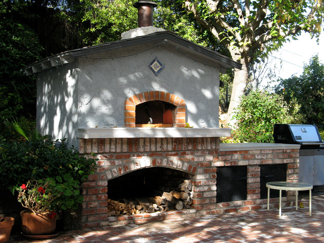 Mugnaini Pizza Ovens - Outdoor Wood  Fired Oven