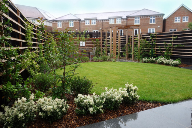 New Build Garden contemporary-traedgaard