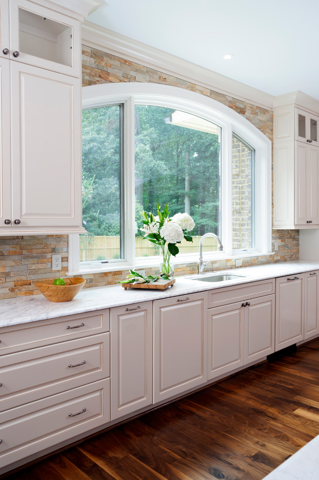 Houzz TV 60 Kitchen Sinks With Mesmerizing Views