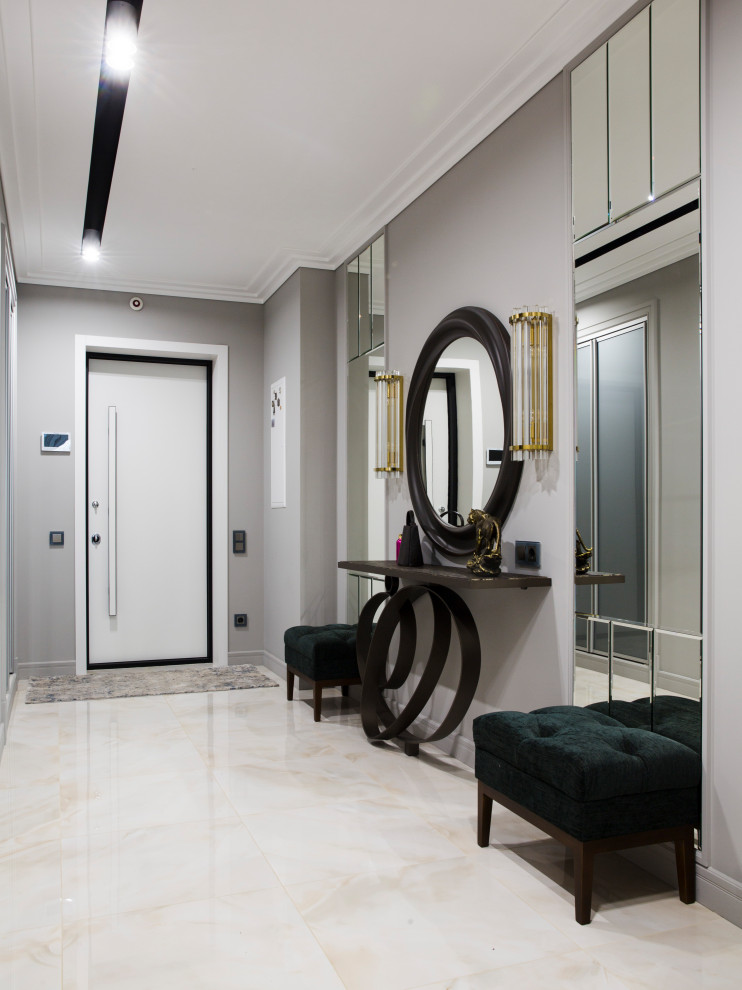 Квартира на набережной