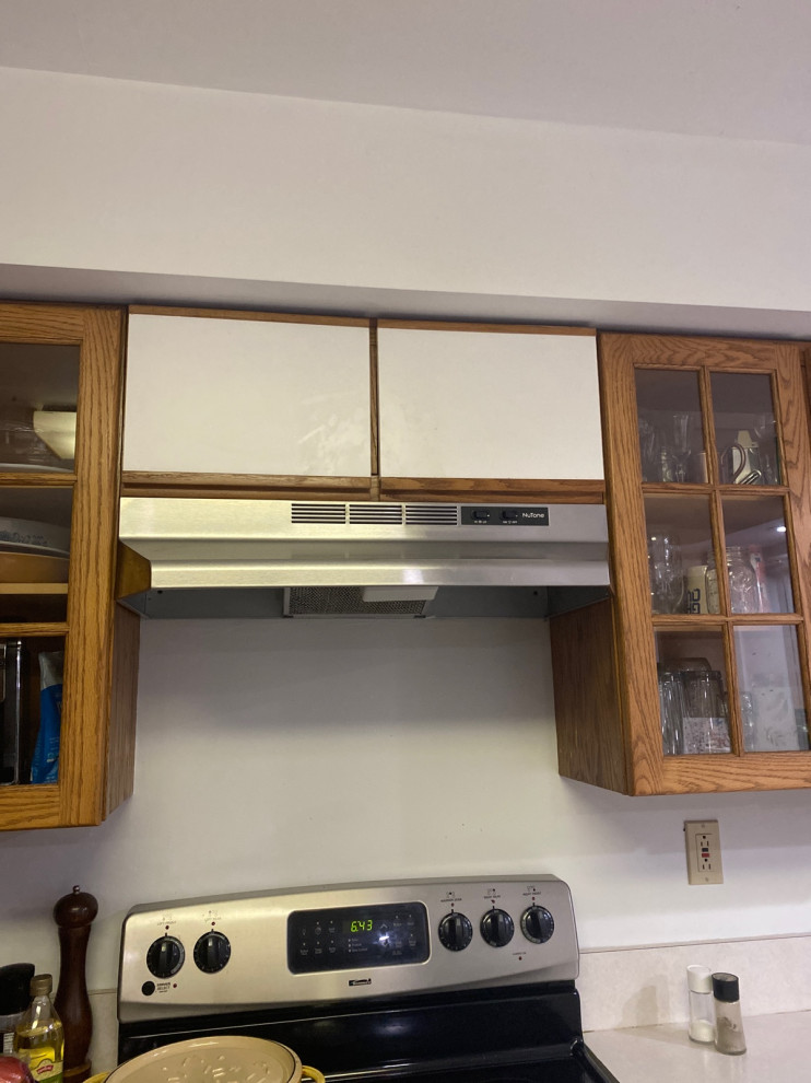 Soffit/ tray ceiling and range hood