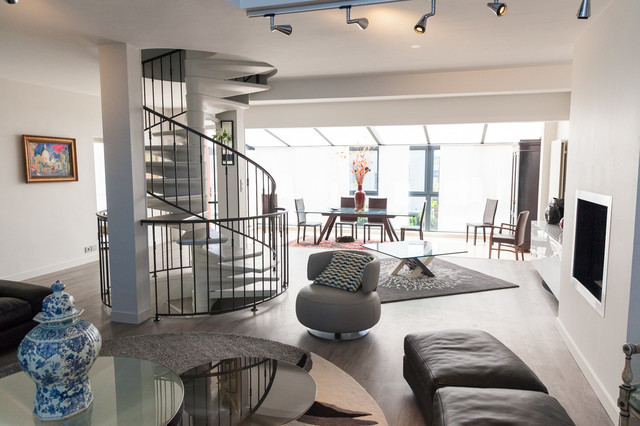 RENOVATION HABITATION modern-wohnbereich