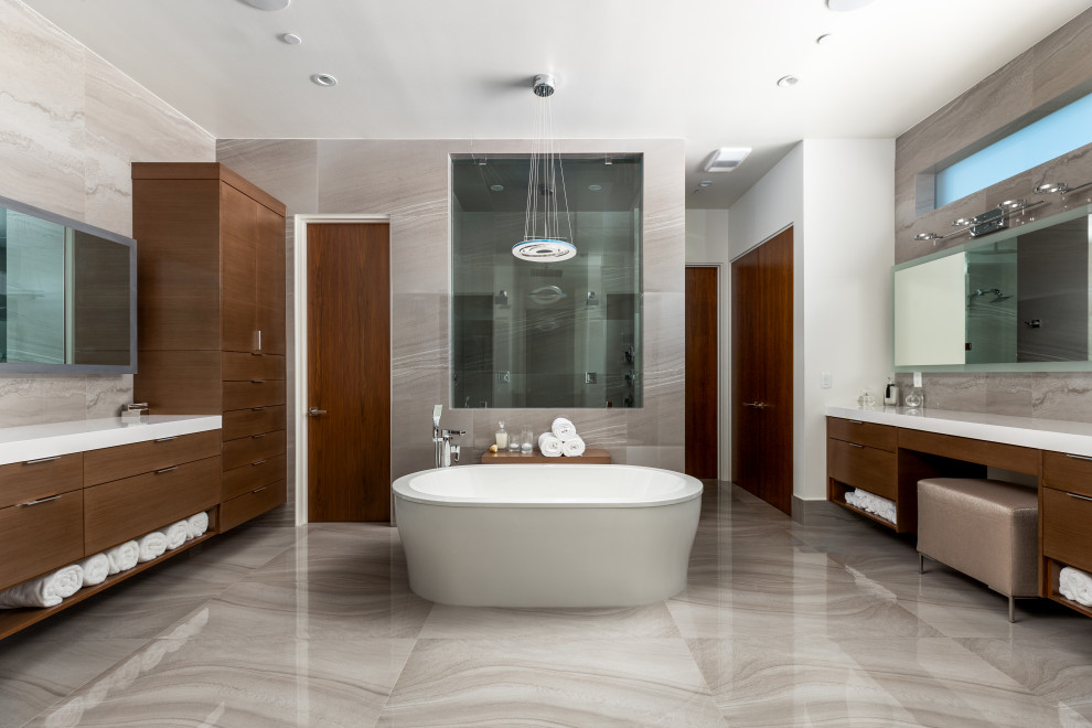Detail Driven Smart Home in The Ridges - Modern - Bathroom - Las Vegas ...
