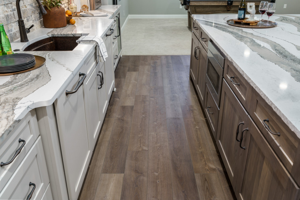 Home design - transitional home design idea in Columbus