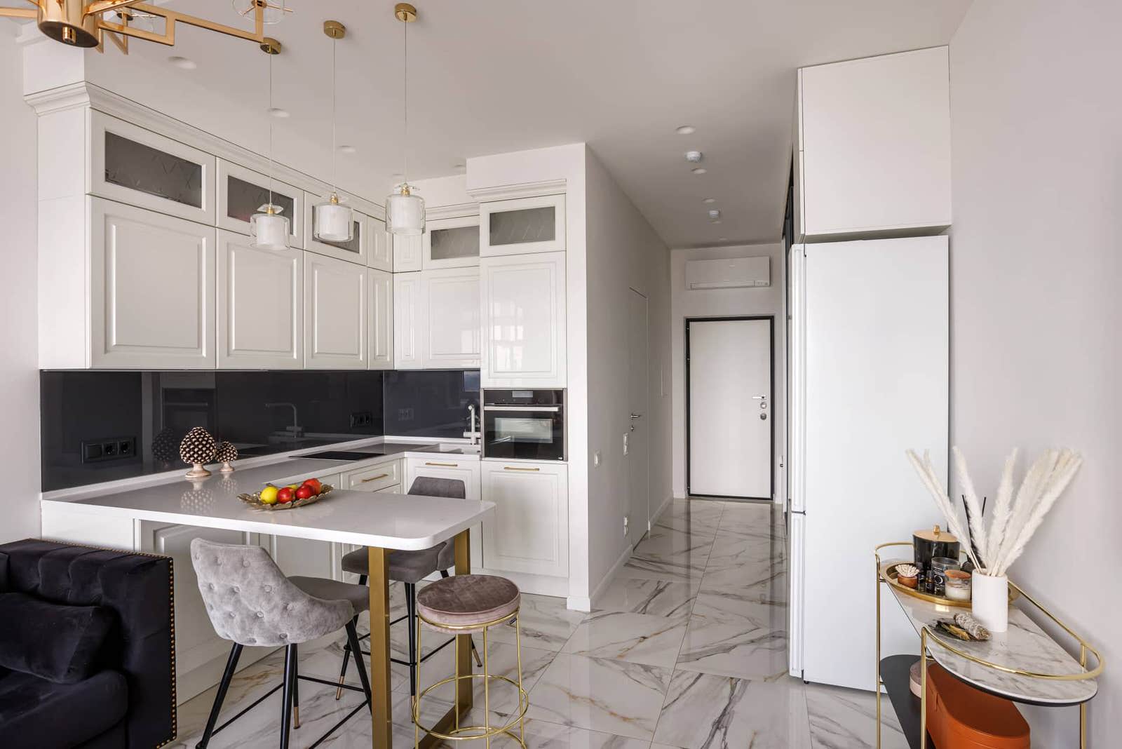 Дизайн и ремонт квартиры в ЖК «Хедлайнер» — Высокая мода