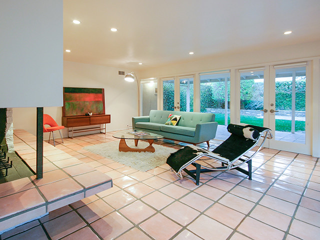 Midcentury living room in Orange County.