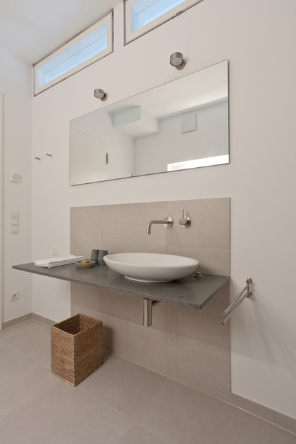 WASCHPLATZ contemporaneo-stanza-da-bagno
