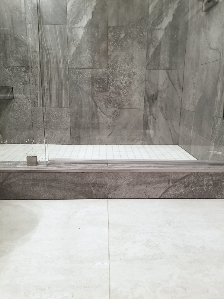 Charlotte Contemporary Master Bathroom